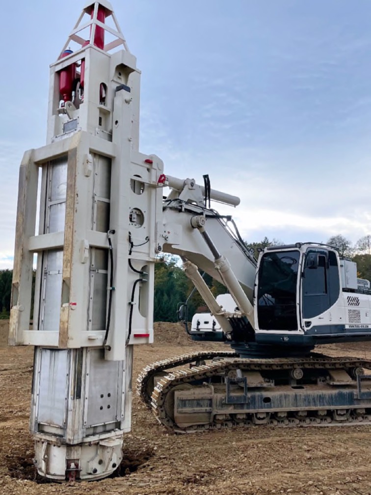 Hyundai R520 LC9 with RIC9000 MK2